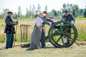 In addition to helping indulge passions for the American Civil War, the Yankee Valley Yankees allows its members to turn up the volume with Matthew and Mark the Howitzers!